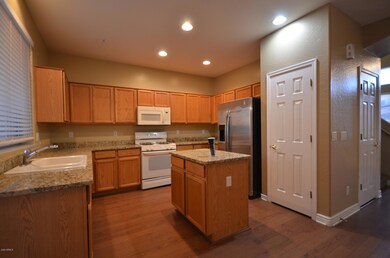 Kitchen_