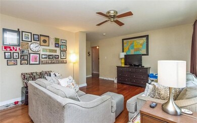 2410 Tomlin Ln, Des Moines, IA 50317 - photo 6