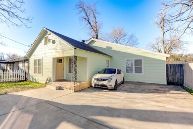 Welcome to 813 Barkley St!