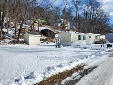 24 Settlers Village, Hawley, PA 18428 - photo 3