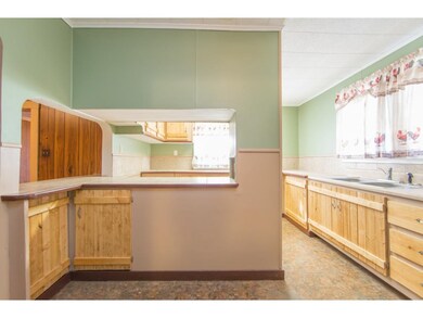 143 Dalewood Rd, Johnson City, TN 37601 - photo 7