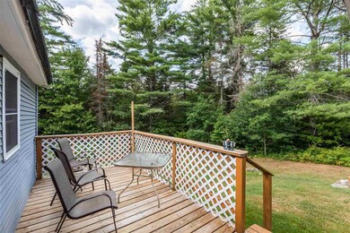 143 Elm St, Lancaster, NH 03584 - photo 4