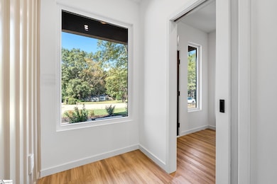 105 Mary St, Greenville, SC 29611 - photo 7