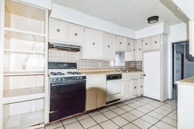 3714 Idalia Ave, El Paso, TX 79930 - photo 2