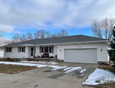 4033 Palace Dr, Grand Island, NE 68803 - photo 3