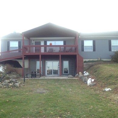 239 S 900 W, Angola, IN 46703 - photo 2