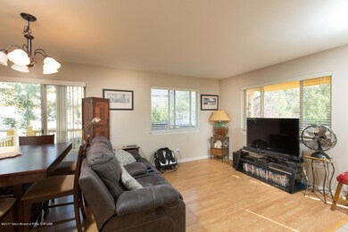 1875 Josephine Loop-3