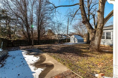 12 Roselawn Ct, Jeffersonville, IN 47130 - photo 7