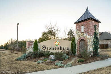 8512 Gatehouse Way, Fort Smith, AR 72916 - photo 2