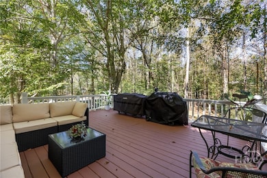 Amazing Large Back entertaining Deck overlooking creek