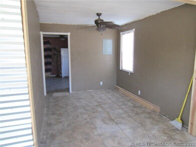 535 Eufaula Rt 4, Eufaula, OK 74432 - photo 6