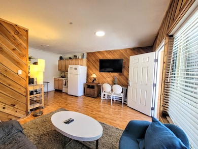 651 S Snowflake Ln unit 102, Brian Head, UT 84719 - photo 4