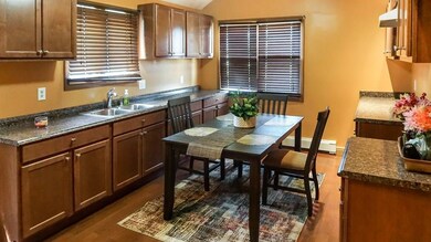 116 Toledo Ave, Pawtucket, RI 02860 - photo 4