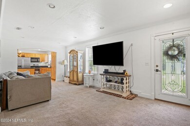 Living/Kitchen/Dining