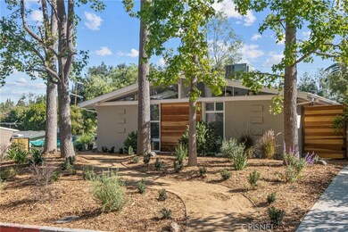 4824 Peonia Rd, Woodland Hills, CA 91364 - photo 4