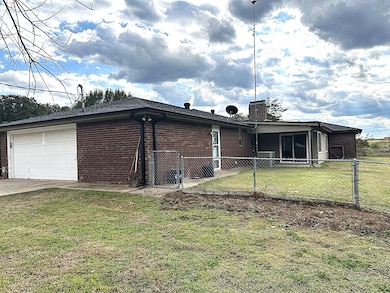 1072 Wagonseller Rd, Bowie, TX 76230 - photo 5