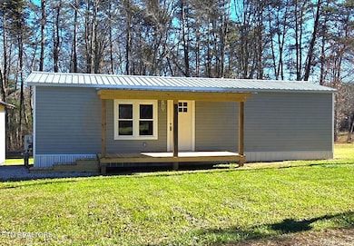 910 Barnett Bridge Rd, Lancing, TN 37770 - photo 2