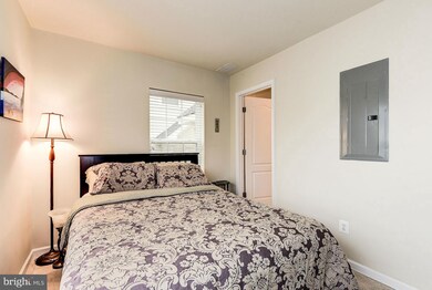 23230 Scholl Manor Way, Clarksburg, MD 20871 - photo 6