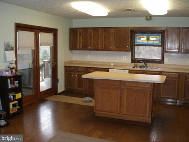 unlisted-address, Woodbine, MD 21797 - photo 2