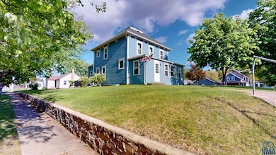 201 6th St, Sioux Rapids, IA 50585 - photo 2