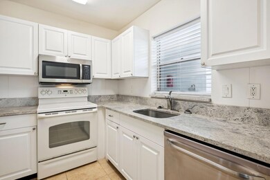 308 Southwind Ct unit 6, North Palm Beach, FL 33408 - photo 5