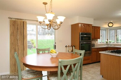 6423 Esquire Dr, Sykesville, MD 21784 - photo 7