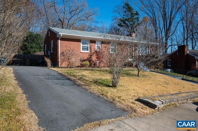1242 Holmes Ave, Charlottesville, VA 22901 - photo 3