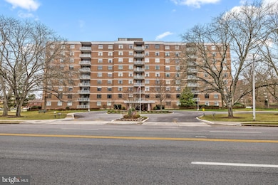 One Slade Condominium unit 304, Pikesville, MD 21208 - photo 2