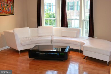 46670 Cavendish Square, Sterling, VA 20165 - photo 4