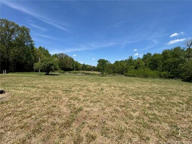 4104 N Blanton Rd, Scottsburg, IN 47170 - photo 4