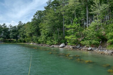 Perkins_Point_Road_9503