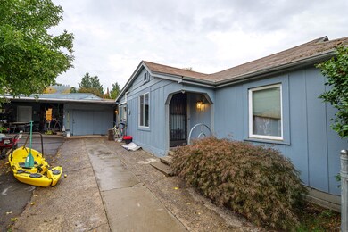 723NE12thSt-004