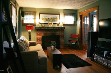 living room (2)