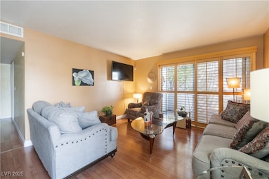 3125 Casey Dr unit 202, Las Vegas, NV 89120 - photo 5