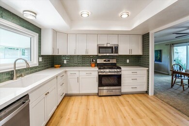 403 S Paseo Laredo, Cathedral City, CA 92234 - photo 5