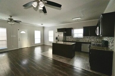 2523 Kirk St unit A, Houston, TX 77026 - photo 5