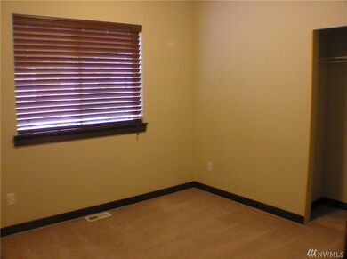 314 203rd Place SE unit 23, Bothell, WA 98012 - photo 2