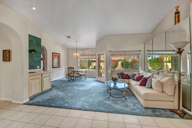 Formal Sitting room/cozy dining area