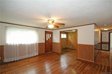 122 Country View Rd, Statesville, NC 28625 - photo 4