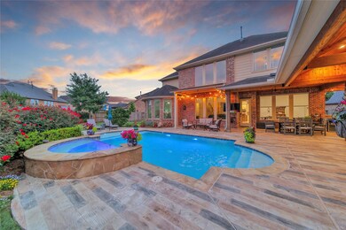 5202 Paintbrush Falls Ct, Fulshear, TX 77441 - photo 2