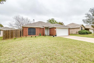 313 Comanche Walk, Joshua, TX 76058 - photo 3