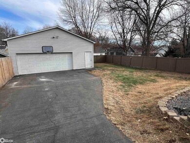 729 7th Ave, Coon Rapids, IA 50058 - photo 4