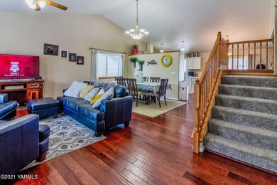 Family Room/Dining