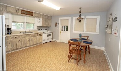 763 Coleridge Rd, Ramseur, NC 27316 - photo 5