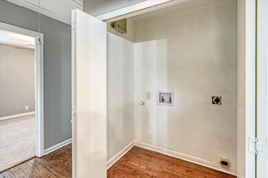 Laundry room with hookup for a washing machine, wo