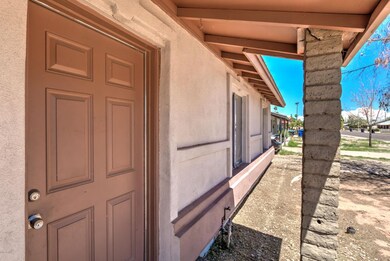 1546 W Capri Ave-5