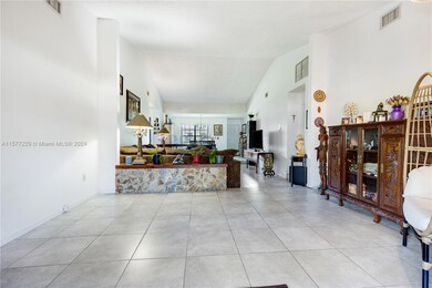 7536 Nova Dr unit 17, Davie, FL 33317 - photo 7