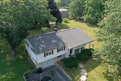 9 Kennedy Dr