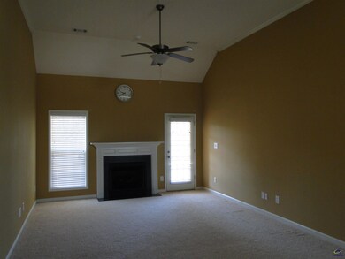 131 Glen Arbor Ln, Warner Robins, GA 31088 - photo 2