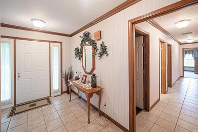 552 S Persimmon Ln, Princeton, IN 47670 - photo 5